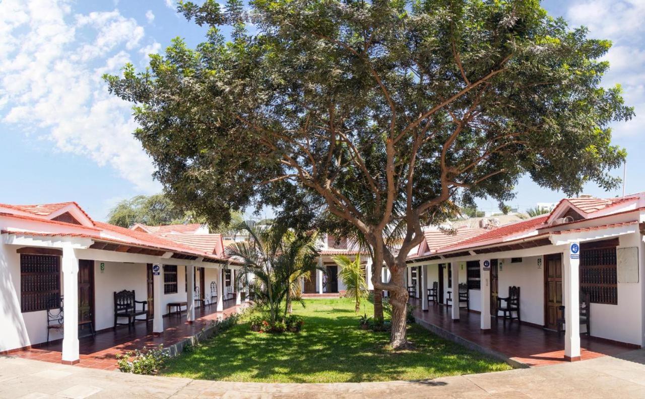 Hotel El Huarango Ica Exterior photo